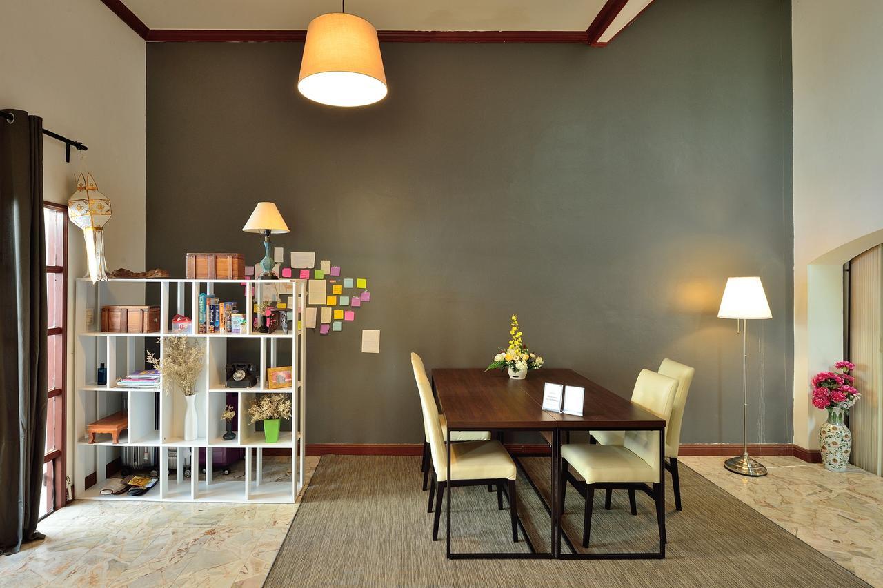 Lost And Found Bed And Breakfast Μπανγκόκ Εξωτερικό φωτογραφία