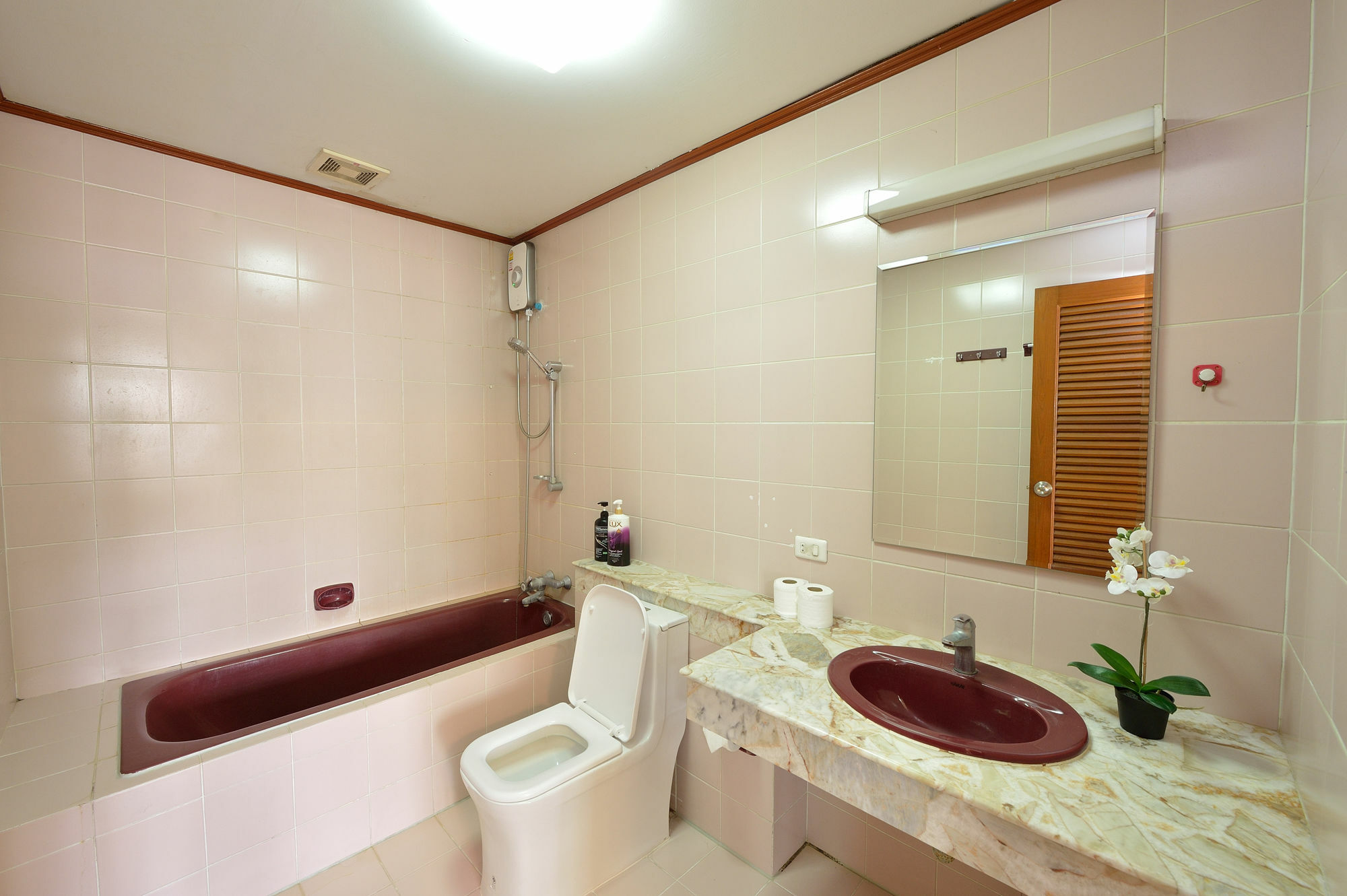Lost And Found Bed And Breakfast Μπανγκόκ Εξωτερικό φωτογραφία